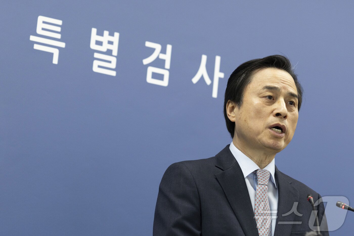 본문 이미지 - 12·3 비상계엄 관련 내란·외환 의혹을 수사했던 내란 특검팀의 조은석 특별검사. (공동취재) 2025.12.15/뉴스1 ⓒ News1 박지혜 기자