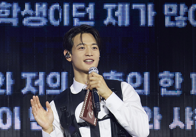 샤이니 민호, 단독 팬미팅 성황…신곡 '템포' 최초 공개