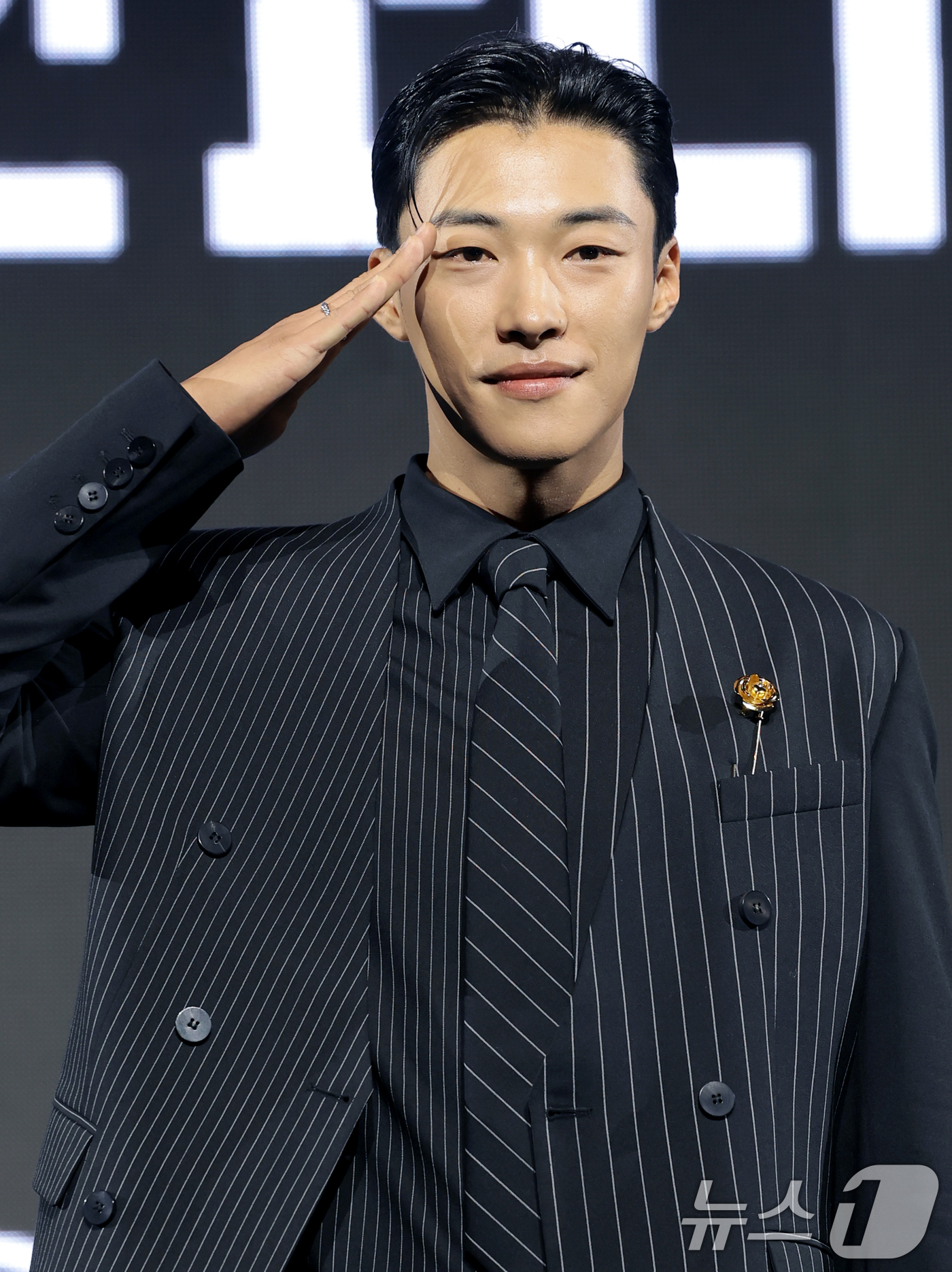 (서울=뉴스1) 권현진 기자 = 배우 우도환이 15일 서울 강남구 그랜드 인터컨티넨탈 파르나스에서 진행된 디즈니+ 오리지널 시리즈 '메이드 인 코리아' 제작발표회에 참석해 포즈를 …