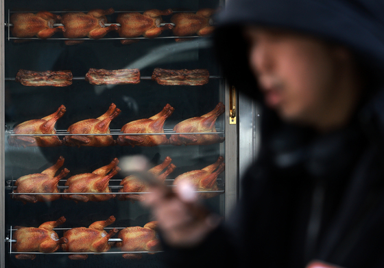 오늘부터 '치킨 중량 표시제' 시행…업계 "쌓이는 규제 부담"