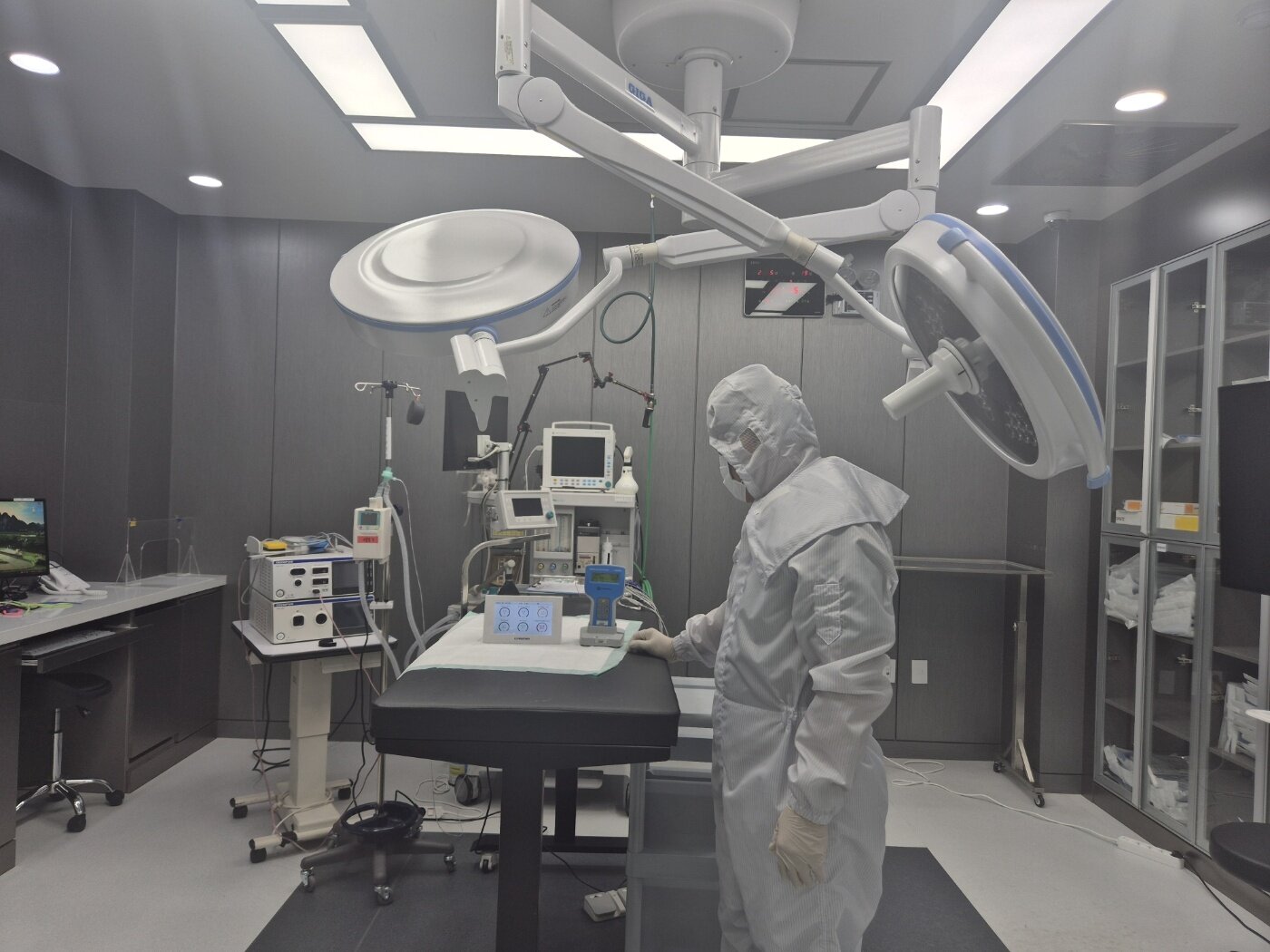 본문 이미지 - 고려동물메디컬센터는 공기질 제어 전문기업 지사뉴메틱과 함께 동물병원 전용 '수술실 양압·공기질 클린 환기 시스템'을 공동 개발했다고 밝혔다(고려동물메디컬센터 제공). ⓒ 뉴스1