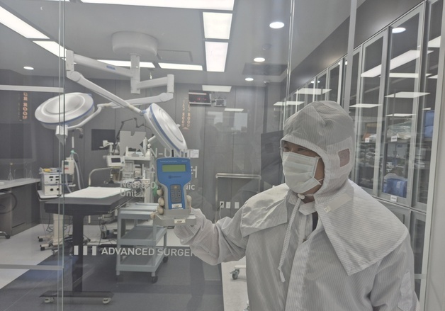 반도체 클린룸 기술, 반려동물 수술실로 들어오다