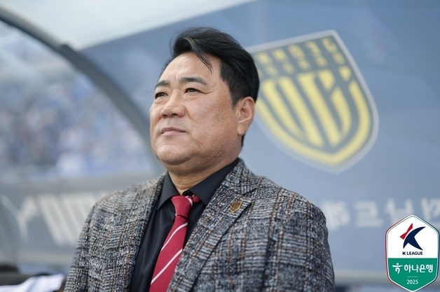 '승격 무산' 전남 드래곤즈, 김현석 감독과 1년 만에 결별