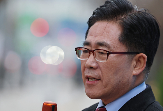 '통일교 로비 의혹' 김규환 전 의원, '윤영호 무고' 고소인 조사