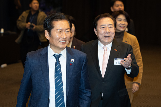 정청래 민주당 대표, 중소기업 입법과제 타운홀미팅 참석