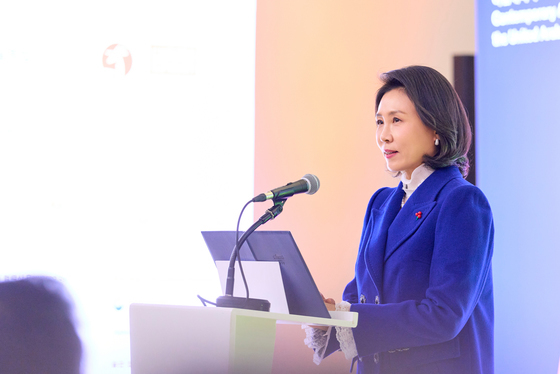 인사말하는 김혜경 여사