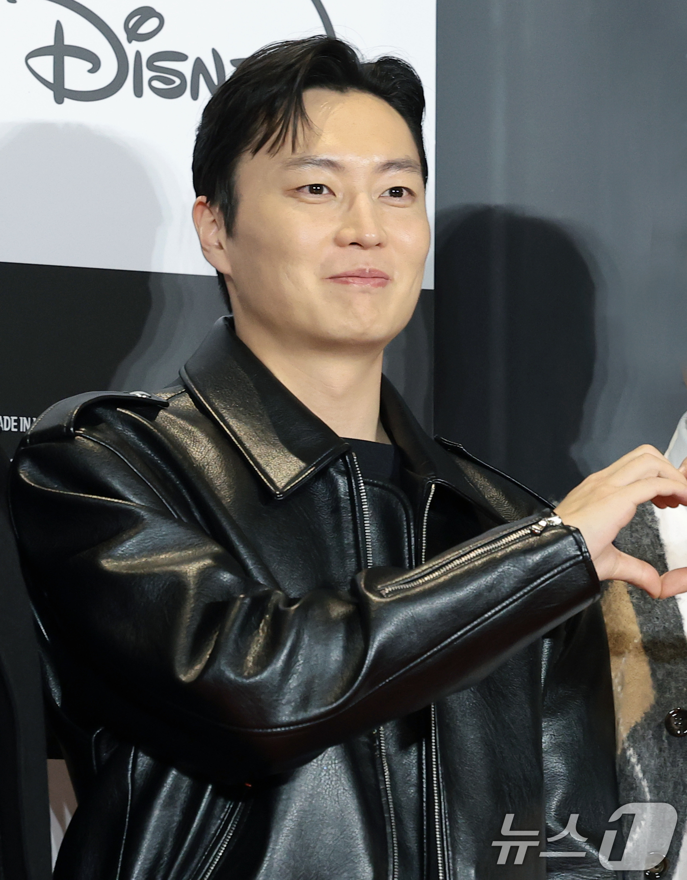 (서울=뉴스1) 권현진 기자 = 배우 노재원이 15일 서울 강남구 코엑스 메가박스에서 진행된 디즈니+ 오리지널 시리즈 '메이드 인 코리아' VIP 시사회에 참석해 포즈를 취하고 있 …