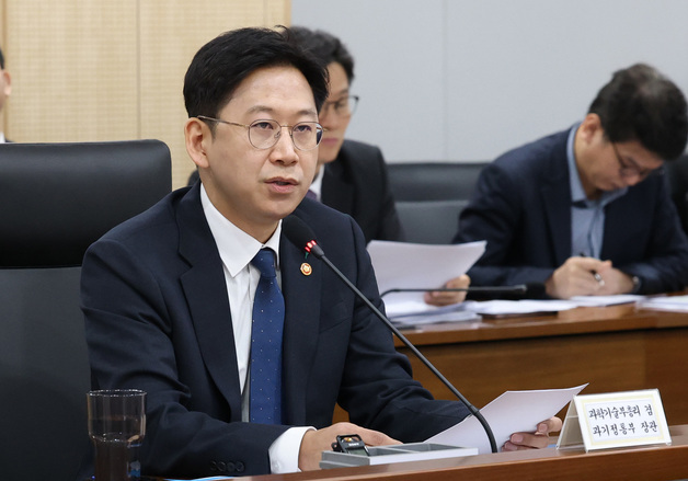 배경훈 부총리 "필요하면 국정원과 쿠팡 조사 협력"