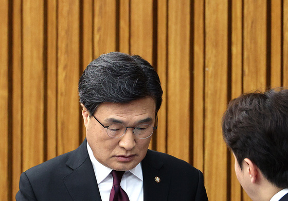 김대식 '초선 의원들과 논의'