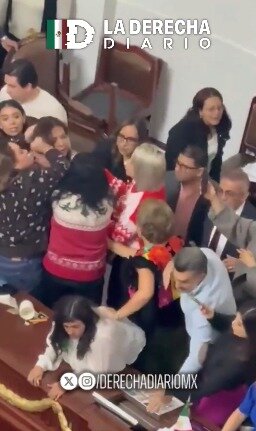 본문 이미지 - (라 데레차 디아리오 멕시코)