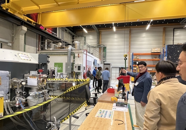 삼척시 "중입자 암치료, 유럽서 해법"…도계 의료클러스터 본격 시동