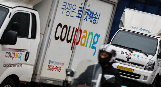 쿠팡 사태로 구멍 뚫린 배송지…배경훈 부총리 "안심주소 검토"