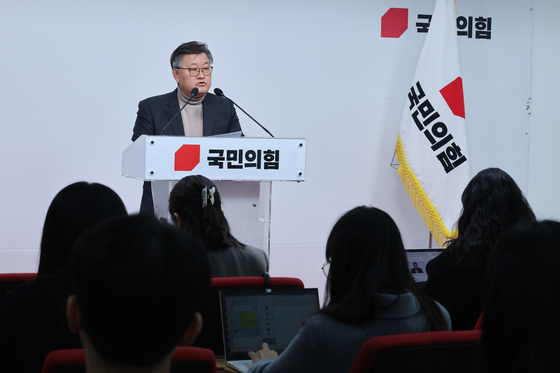 브리핑하는 이호선 국민의힘 당무감사위원장