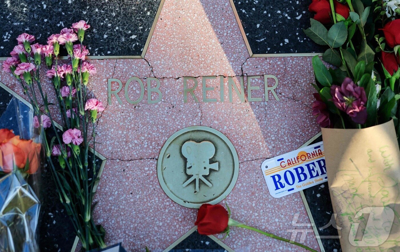 본문 이미지 - US-ROB-REINER-AND-WIFE-MICHELE-FOUND-DEAD-AT-BRENTWOOD-HOME ⓒ AFP=뉴스1