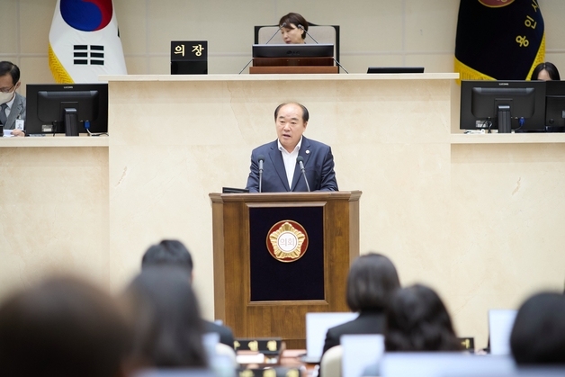 “생활형 교통복지 인프라 마련해야…스마트·밀폐형 승강장 1.6%”