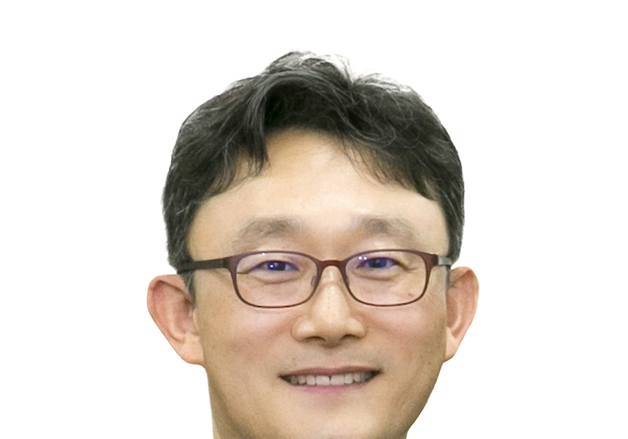 105일만에 돛 올린 KT 박윤영호…조직정비·신뢰회복 과제 산적