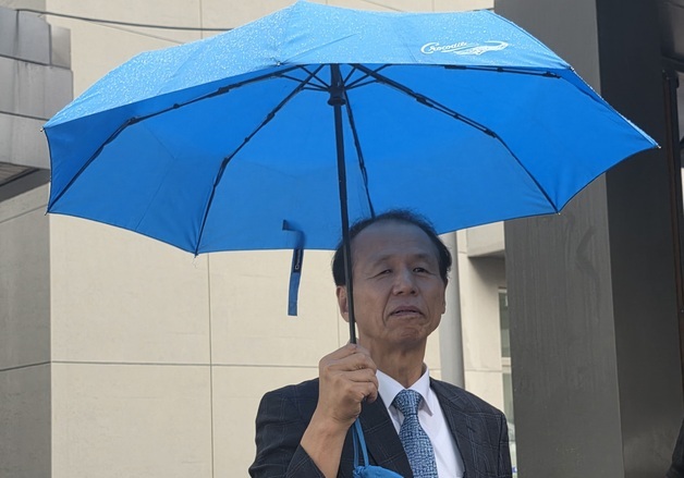 '레고랜드 사업 과정 논란' 최문순 전 지사, 내년 3월 첫 공판