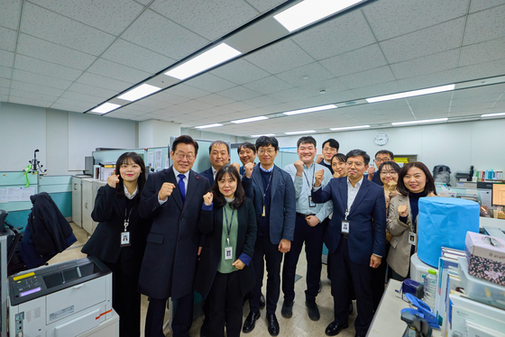 이재명 대통령, 국세청 깜짝 방문