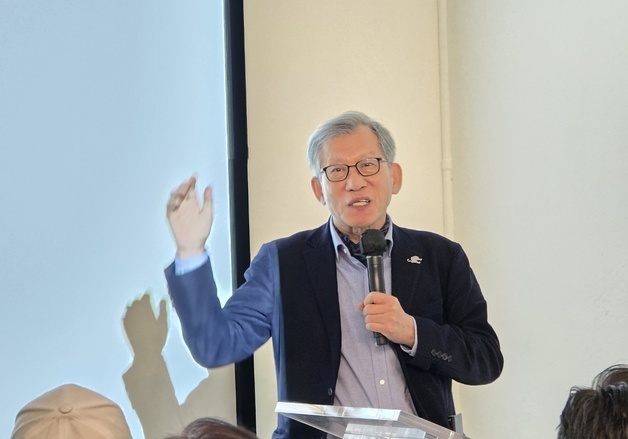 유홍준 "'환빠'는 민족적 열등의식을 상상력으로 풀어낸 사관"