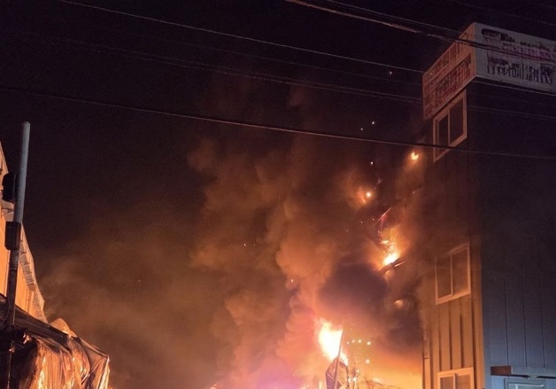 광명 2층짜리 상가주택서 화재…1명 숨지고 3명 부상