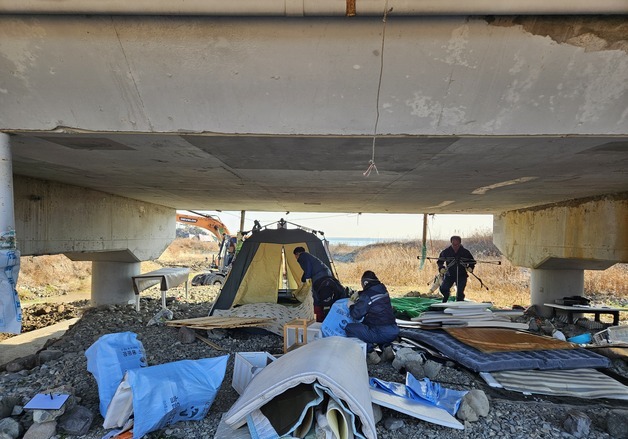 울산 북구, 어물동 금천교 밑 불법시설 행정대집행 나서
