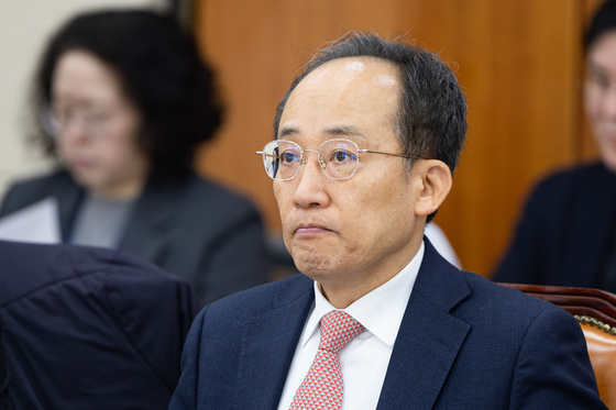 '계엄 해제 방해' 추경호 24일 첫 재판…오세훈은 23일[주목, 이주의 재판]