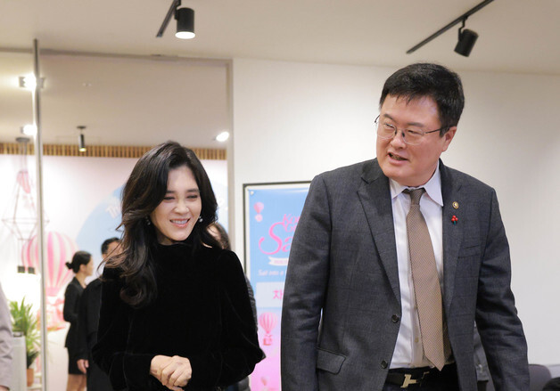 '2026 코리아 그랜드 세일 개막행사' 참석하는 이부진 위원장과 김대현 제2차관