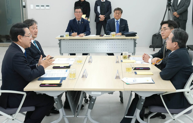 김영록 지사, 청와대에 행정통합 재정 확대·특례 건의