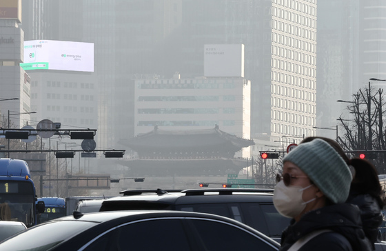 서울시, 초미세먼지 기원 잡아낸다…국외 발생 산불 기인 성분 확인