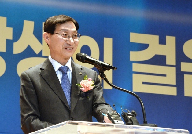 김성주 국민연금 이사장 "공공주택 투자해 결혼·출산 촉진"