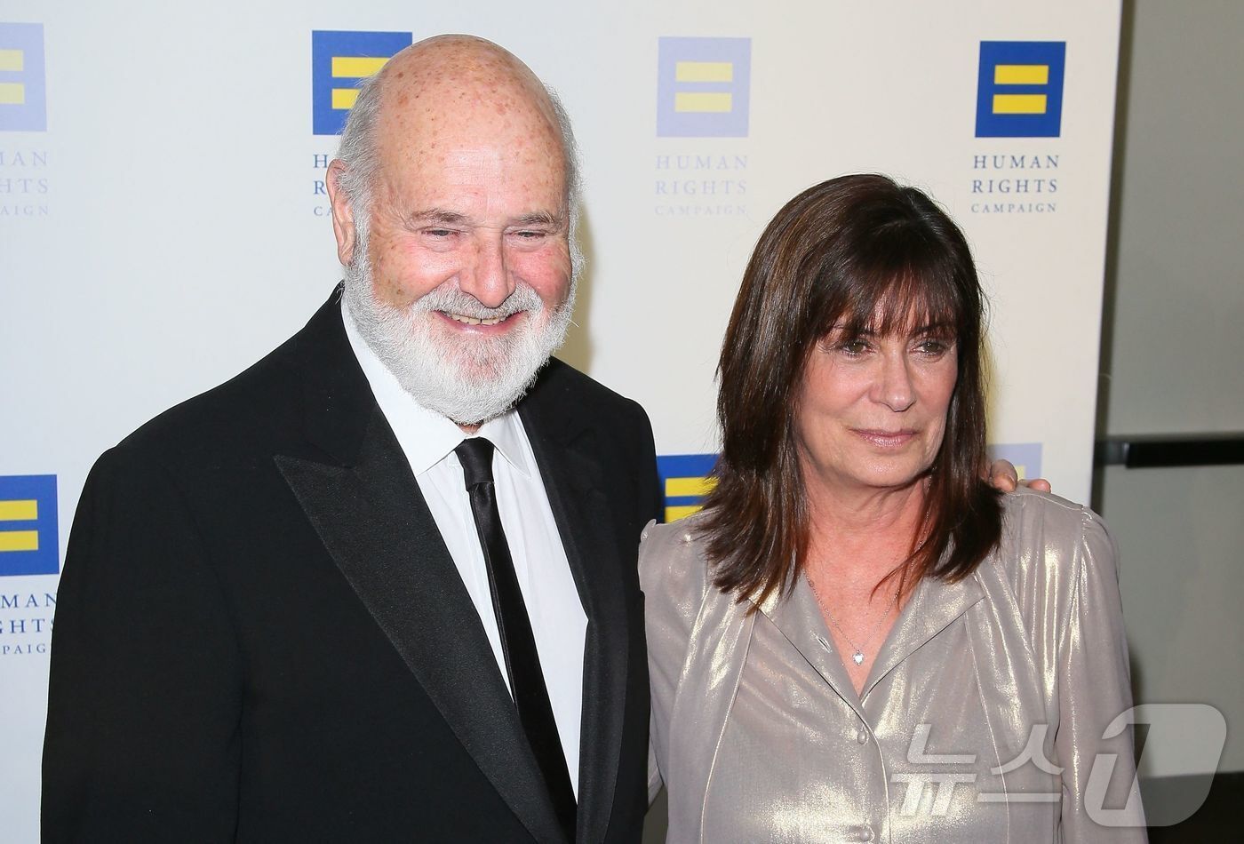 본문 이미지 - 생전 롭 라이너 부부. 2019.3.30 ⓒ AFP=뉴스1