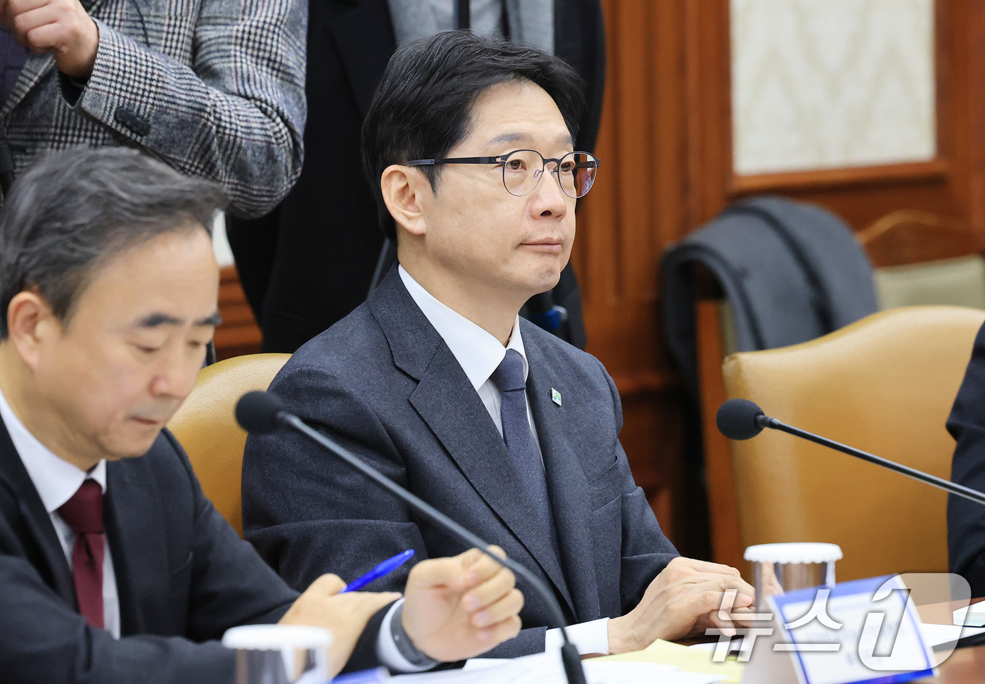 (서울=뉴스1) 임세영 기자 = 김경수 지방시대위원장이 18일 서울 종로구 정부서울청사에서 열린 제2회 과학기술관계장관회의에 참석해 자리하고 있다. 2025.12.18/뉴스1