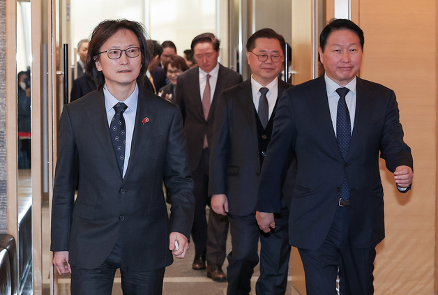 최태원 "혁신 뒷받침할 정책 수요 커져"…형벌 개선 요청(종합)