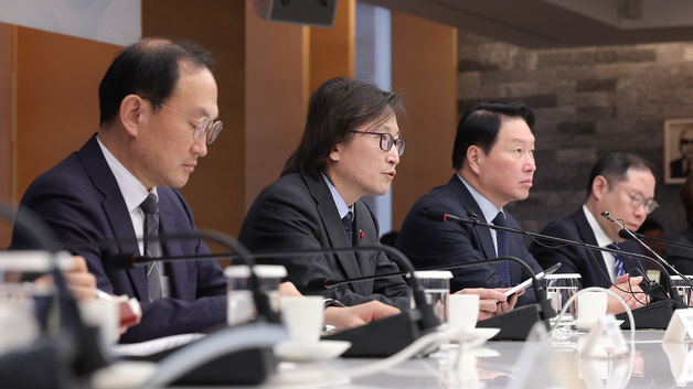 모두발언하는 주병기 공정거래위원장