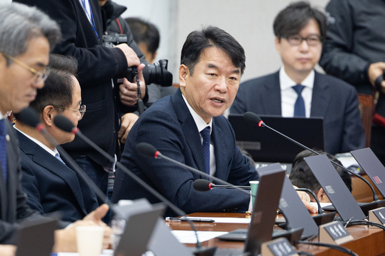 발언하는 문진석 민주당 원내수석