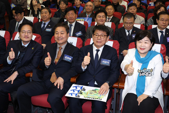 與 서울시장 후보들, 너도 나도 '집값 잡겠다'…부동산 의제 선점 나서