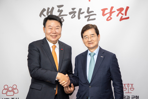 호반그룹, 당진시 '교통약자 주차공간 조성 사업' 지원