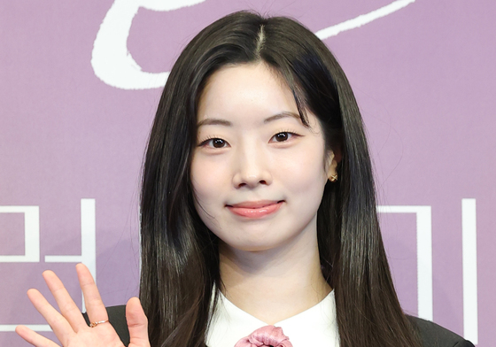 트와이스 다현, 발목 골절 부상…"북미 공연 불참"