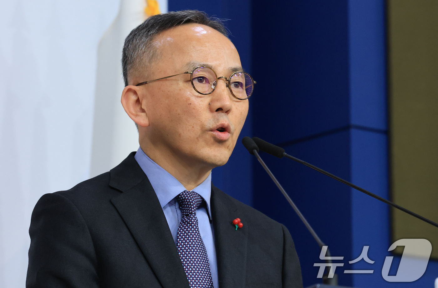 (서울=뉴스1) 임세영 기자 = 박일 외교부 대변인이 18일 서울 종로구 외교부 청사에서 정례브리핑을 하고 있다. 2025.12.18/뉴스1