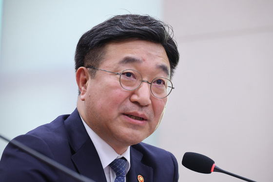 윤호중 장관, 조지호 청장 파면결정에 "국민이 축하받을 일"