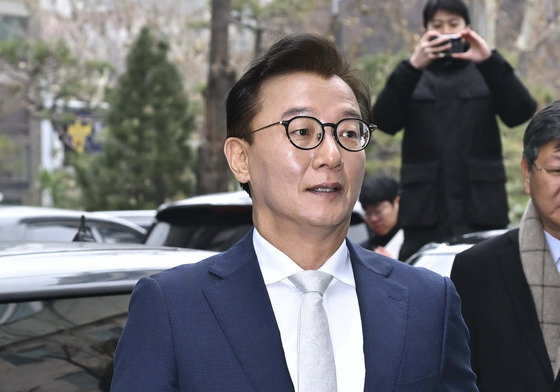 전재수 전 해양수산부 장관 경찰 출석