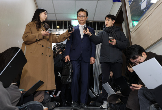 금품수수 의혹 부정한 전재수 전 장관