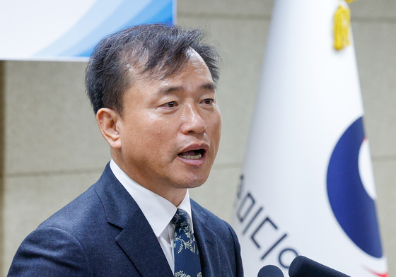 취임사하는 김종철 방미통위 위원장