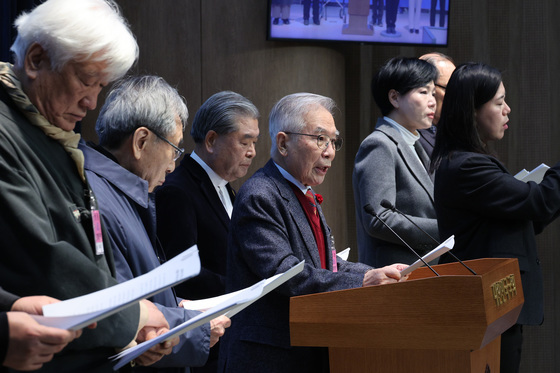 원로들의 이화영 석방 촉구 기자회견