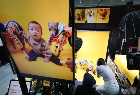 반려견과 함께 '이쁘게 찍어주세요'