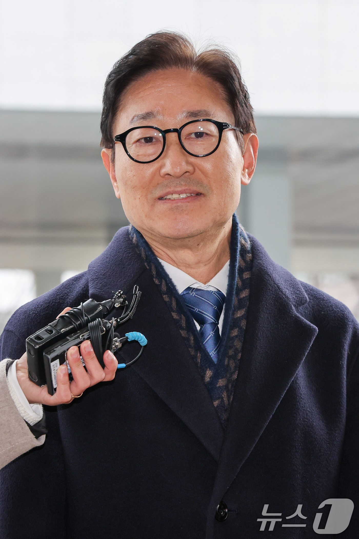 (서울=뉴스1) 안은나 기자 = 박범계 더불어민주당 의원이 19일 오후 서울 양천구 남부지방법원에서 열린 국회 패스트트랙(신속처리안건) 충돌 사건 관련, 폭력 행위 등 처벌에 관한 …