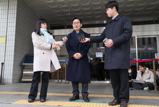 패스트트랙 1심 선고 입장 밝히는 박범계