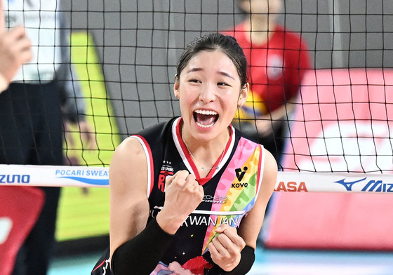 '프로 감독들이 본' 인쿠시 "무난한 데뷔지만 보완점 많다"