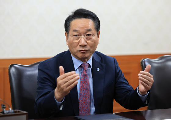 유정복 "히틀러가 민주주의 무너뜨린 것도 '사법 장악'서 시작"