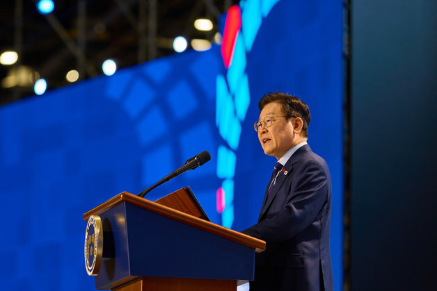 李대통령 "붉은 말처럼 힘차게 달리는 새해가 韓 대도약 원년"